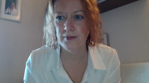 12ennie online show from October 3, 7:46 am