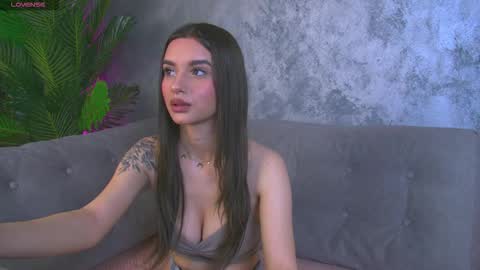 18perfectvibe online show from February 4, 8:23 pm