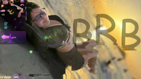 1_scarllet_ online show from May 11, 4:04 pm
