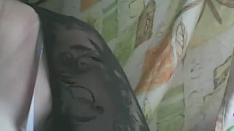 Deluxepussy online show from November 19, 8:36 am