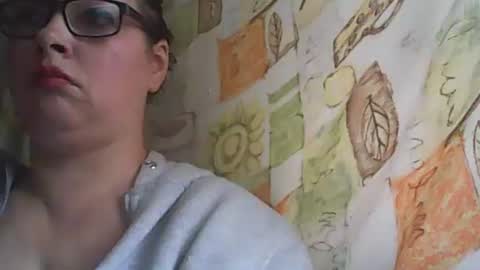 Deluxepussy online show from October 8, 7:02 am