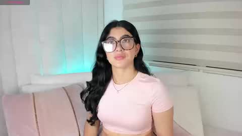 Snapshot of 1m_emily chatting on September 25, 8:50 pm . online show from September 25, 8:50 pm