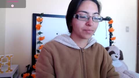 paola online show from February 20, 6:53 pm