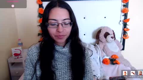 paola online show from February 3, 9:40 pm