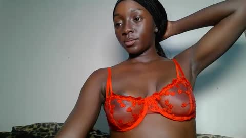 Snapshot of 254_flower chatting on March 5, 8:12 pm Flower online show from March 5, 8:12 pm