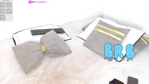 493ashlyfoxx online show from April 1, 1:50 am