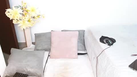 493ashlyfoxx online show from November 7, 2:22 pm