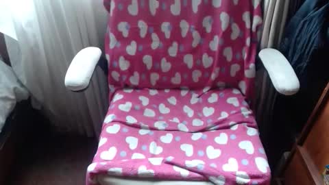 SHANNON online show from April 16, 5:01 pm