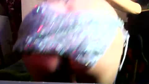 Lilu online show from March 6, 10:15 pm