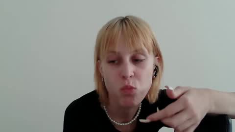 Abby online show from September 11, 12:16 pm