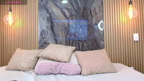 ALANA  online show from October 29, 1:37 pm