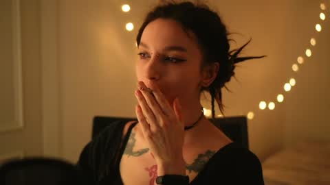 Alice Morrison Mistress Datura online show from April 5, 5:23 pm