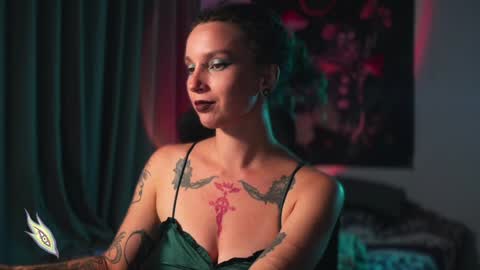 Alice Morrison Mistress Datura online show from December 21, 4:46 pm