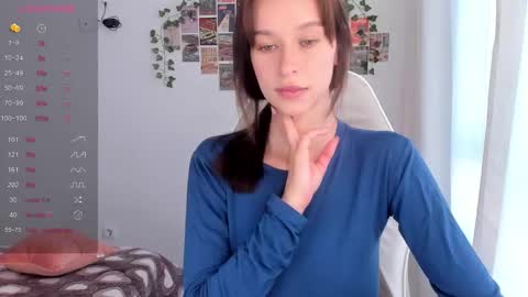 Snapshot of _alissaa_ chatting on October 1, 2:11 pm Alice online show from October 1, 2:11 pm