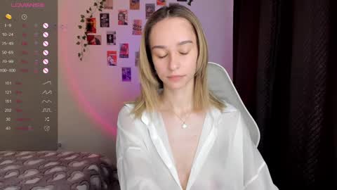 Snapshot of _alissaa_ chatting on February 20, 12:36 pm Alice online show from February 20, 12:36 pm