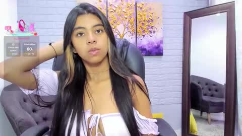      online show from November 5, 8:03 pm