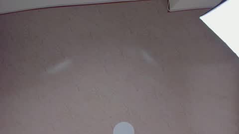    online show from November 27, 12:52 pm