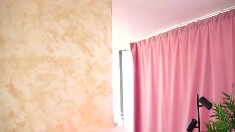 Arielle online show from February 11, 10:58 am