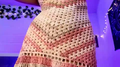 Lola online show from February 2, 6:18 pm