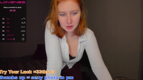 hello im Lira online show from December 4, 8:40 pm