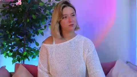 Jess online show from June 21, 4:16 am