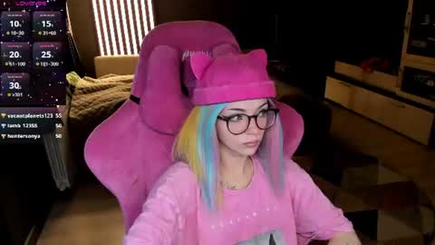 Olivia Subscribe to my Fansly -   online show from August 5, 11:22 pm