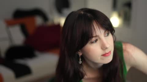 Lili online show from November 8, 11:26 am