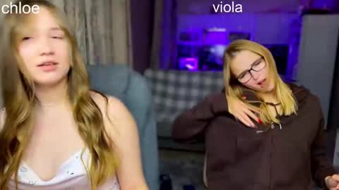 Snapshot of _chloe_miller_ chatting on October 16, 7:38 pm _chloe_miller_ online show from October 16, 7:38 pm