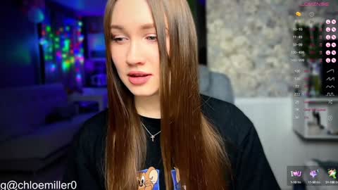 Snapshot of _chloe_miller_ chatting on January 15, 5:47 pm _chloe_miller_ online show from January 15, 5:47 pm