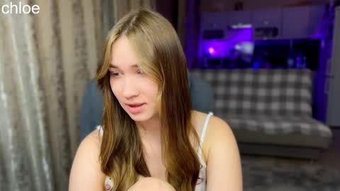 Snapshot of _chloe_miller_ chatting on October 15, 7:27 pm _chloe_miller_ online show from October 15, 7:27 pm