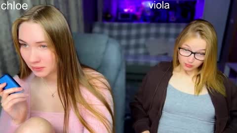 Snapshot of _chloe_miller_ chatting on October 6, 7:40 pm _chloe_miller_ online show from October 6, 7:40 pm