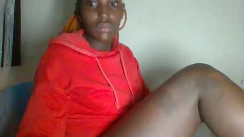 clara online show from January 13, 4:28 am