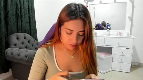 Isabella  Independent model online show from April 9, 6:19 am