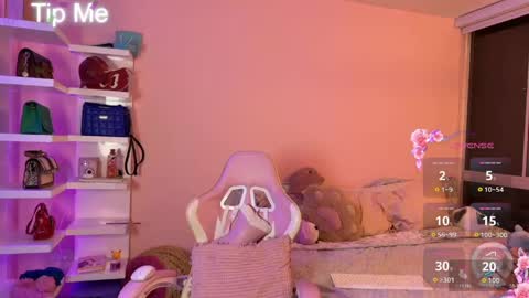 _cute_isabella_ online show from June 3, 12:34 am
