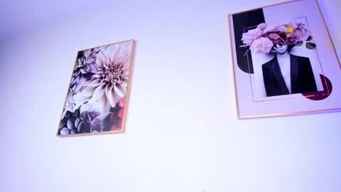 Abril online show from March 1, 4:50 pm