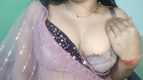 _dreamgirl_0 online show from March 22, 8:26 pm