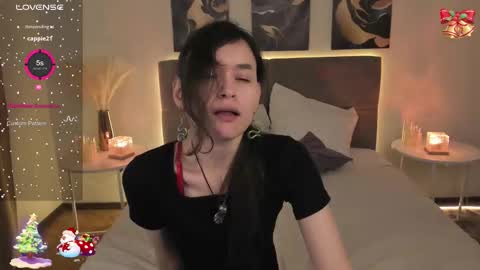 _emily__strike_ online show from January 11, 9:36 am