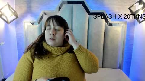 Snapshot of _emily_rosee_ chatting on October 21, 11:14 am Emily online show from October 21, 11:14 am
