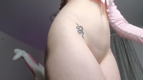 Eva online show from October 17, 3:59 pm