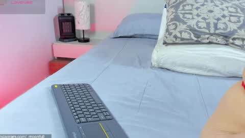  fullmoon online show from May 24, 5:28 am