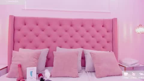 Gaby  online show from March 5, 2:24 pm