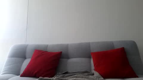 SKY online show from January 29, 7:11 pm