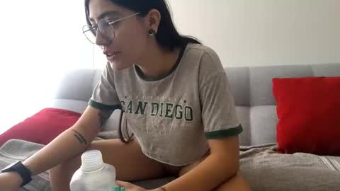 SKY online show from January 30, 7:04 pm