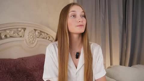 Milly online show from September 12, 2:23 am