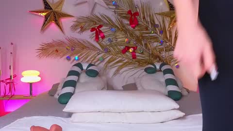 Holly online show from January 13, 6:49 am