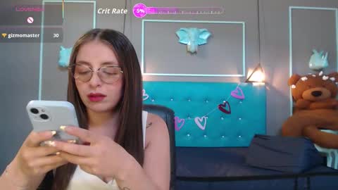 Isa online show from February 11, 5:03 pm