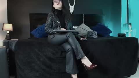 Miss Jade online show from February 24, 11:53 am