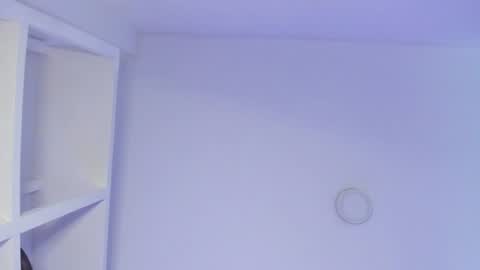 jannis  online show from July 1, 10:20 pm