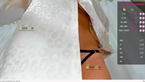 _justcallme_ online show from March 1, 9:47 pm