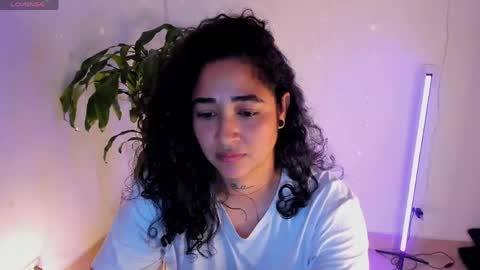     online show from April 15, 7:58 pm